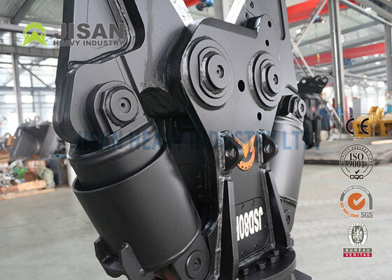 डिमोलेशन और रीसाइक्लिंग कार्यों के लिए 360 डिग्री हाइड्रोलिक रोटेशन और बदली जाने योग्य ब्लेड के साथ उत्खनन धातु कतरनी